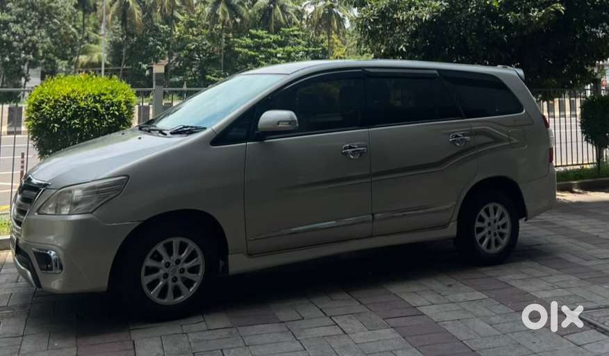 Toyota Innova 2.5 G (diesel) 7 Seater, 2009, Diesel