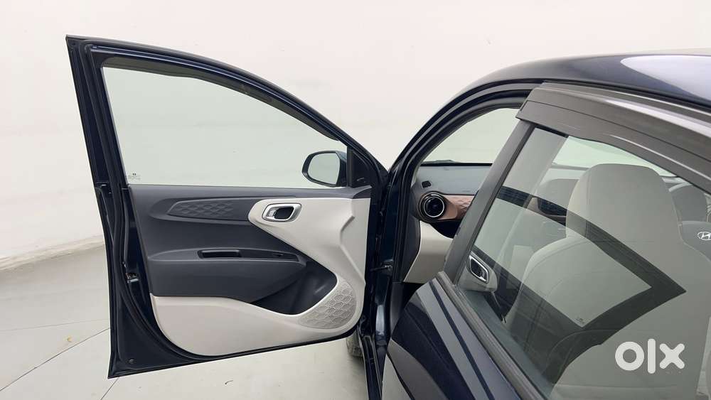Hyundai Aura 1.2 Sx Cng, 2022, Cng & Hybrids