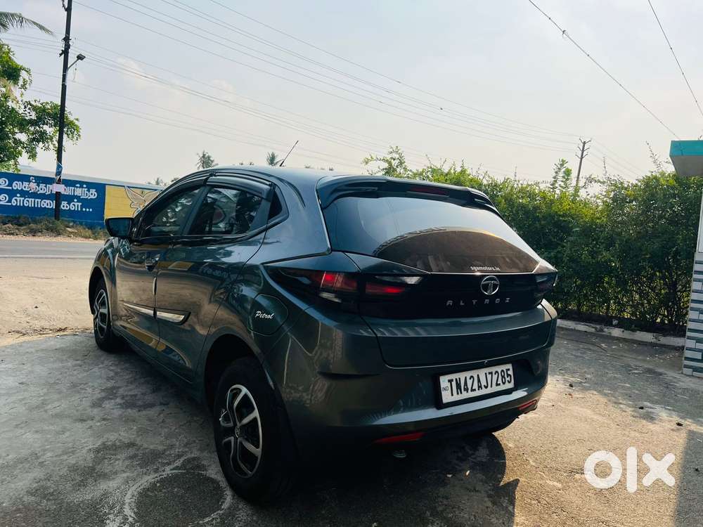 Tata Altroz 1.2 Xe Plus Petrol, 2022, Petrol