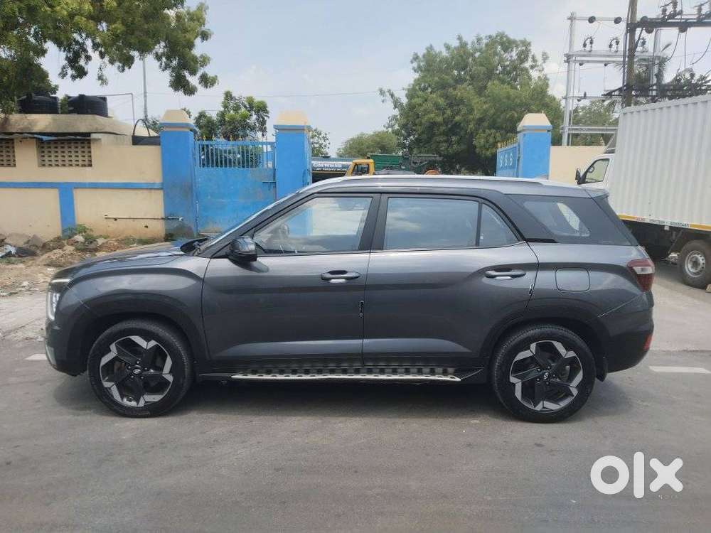 Hyundai Alcazar Signature 1.5 Petrol Dct 6str, 2023, Petrol