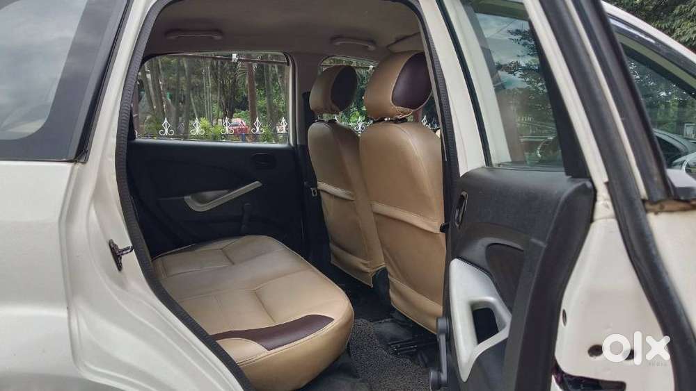Ford Figo Petrol Zxi, 2012, Petrol