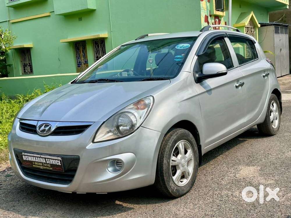 Hyundai I20 Sportz 1.2 Bs-iv, 2011, Petrol