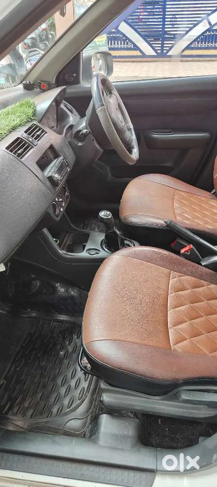 Maruti Suzuki Swift Dzire 2nd-owner, 2015