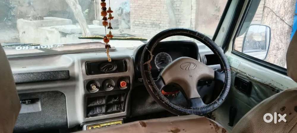 Gadi Bahut Aacha Condition Me Hai Gadi Me Koi Kaam Nai Hai