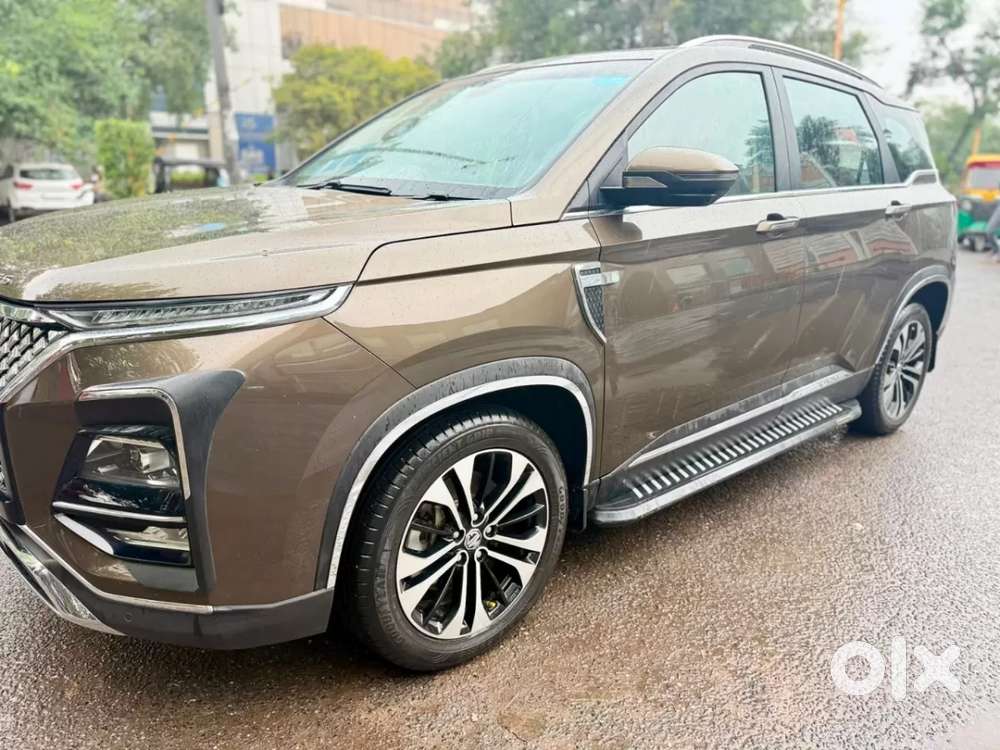 Mg Hector Plus, 2023, Petrol