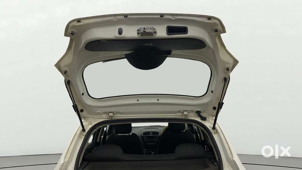 Tata Tiago 1.2 Revotron Xza, 2018, Petrol