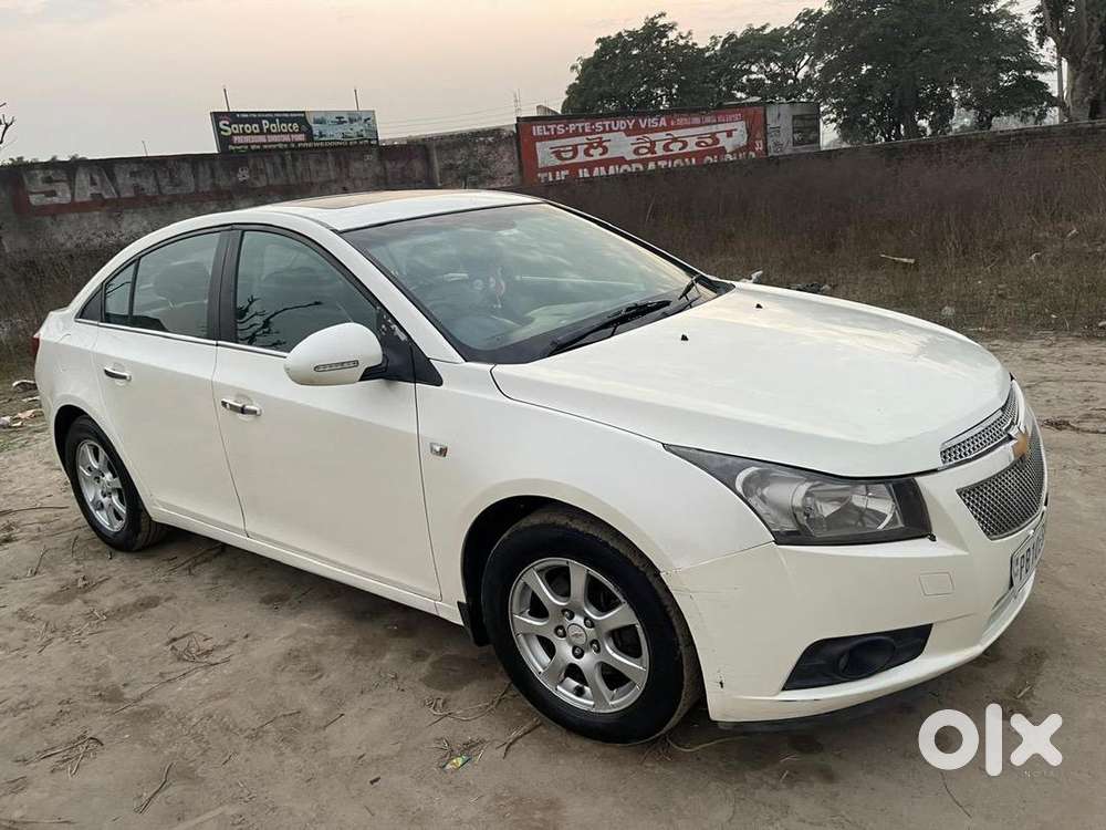 Chevrolet Cruze 2011 Diesel Good Condition