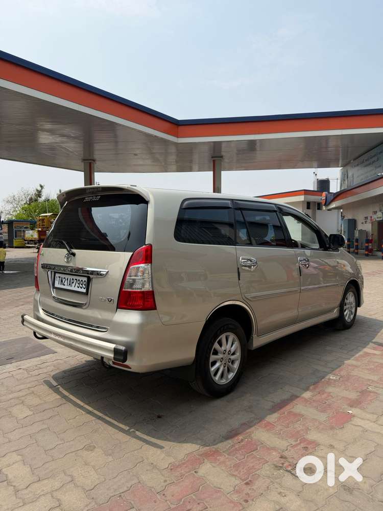 Toyota Innova 2.5 Z Diesel 7 Seater, 2013, Diesel