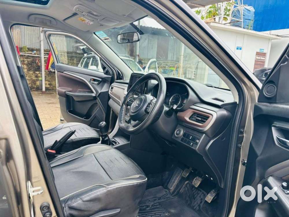 Maruti Suzuki Brezza 1.5 Zxi Smart Hybrid, 2024, Petrol