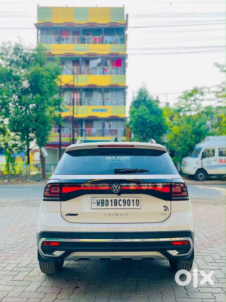 Volkswagen Taigun 1.0 Tsi Highline At, 2025, Petrol
