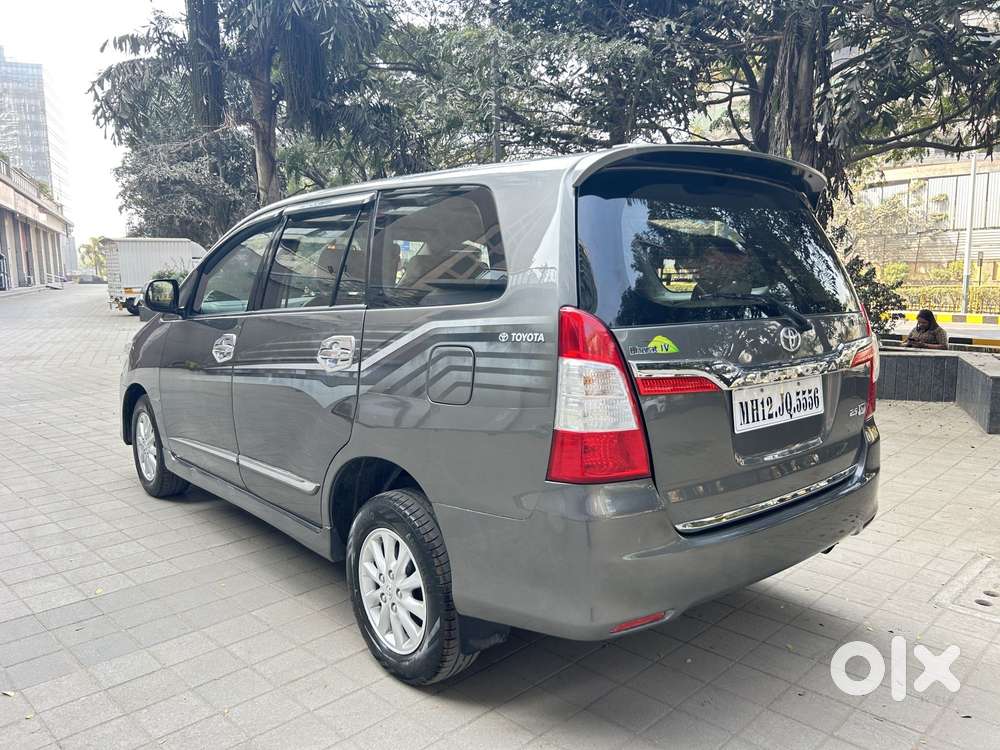 Toyota Innova 2.5 V 8 Str, 2014, Diesel