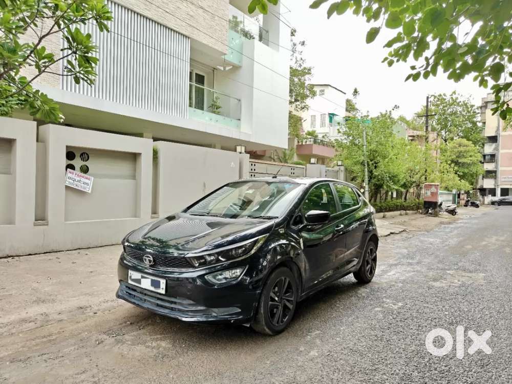 Tata Altroz 1.2 Xz Plus Dark Edition, 2021, Petrol