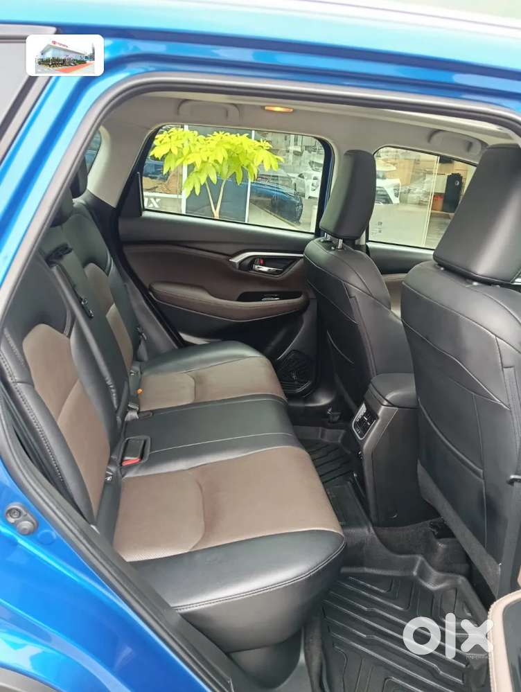 Toyota Urban Cruiser Hyryder, 2025, Petrol