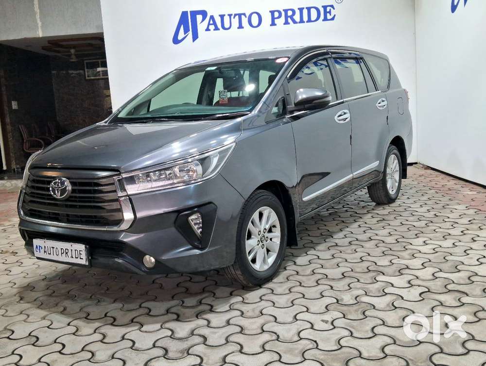 Toyota Innova Crysta 2.8 Gx At 8 Seater, 2018, Diesel