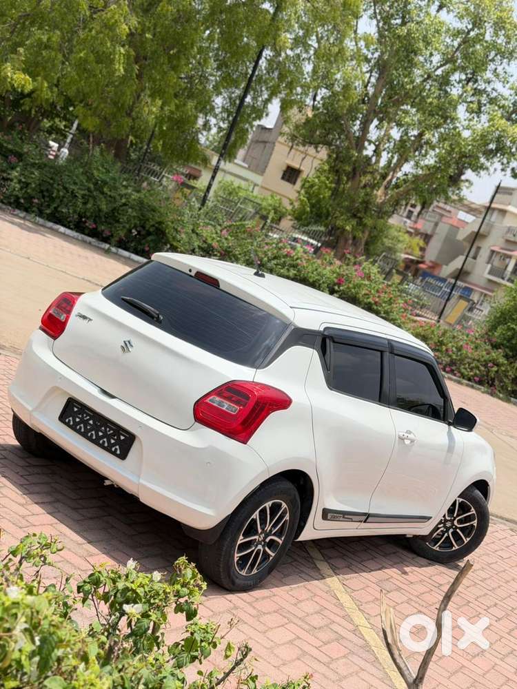 Maruti Suzuki Swift Zxi Plus, 2019, Petrol