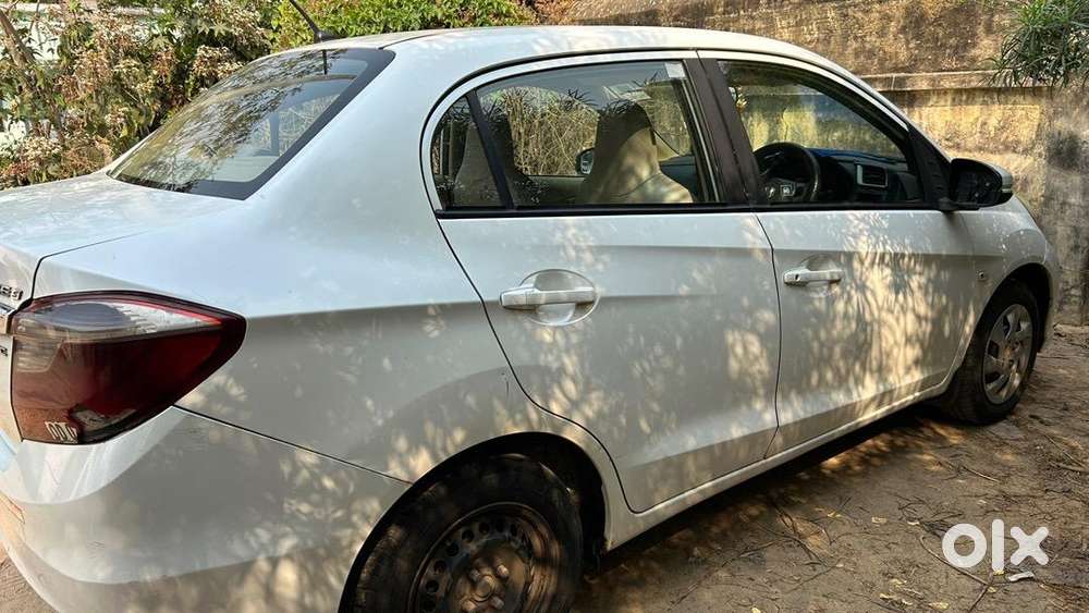 Honda Amaze 2017 Diesel 160000 Km Driven