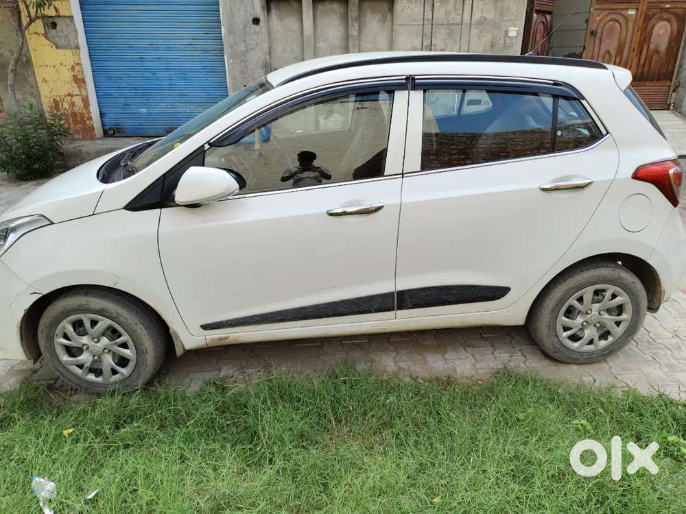 Hyundai Grand I10 2017 Diesel Well Maintained