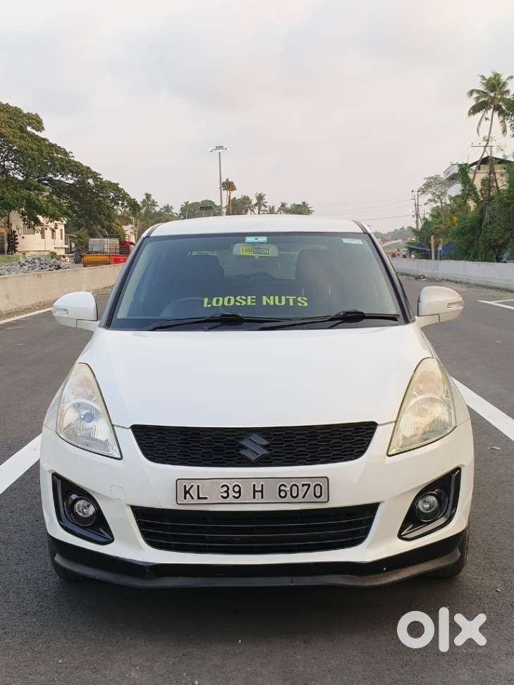 Maruti Suzuki Swift Zxi, 2015, Petrol