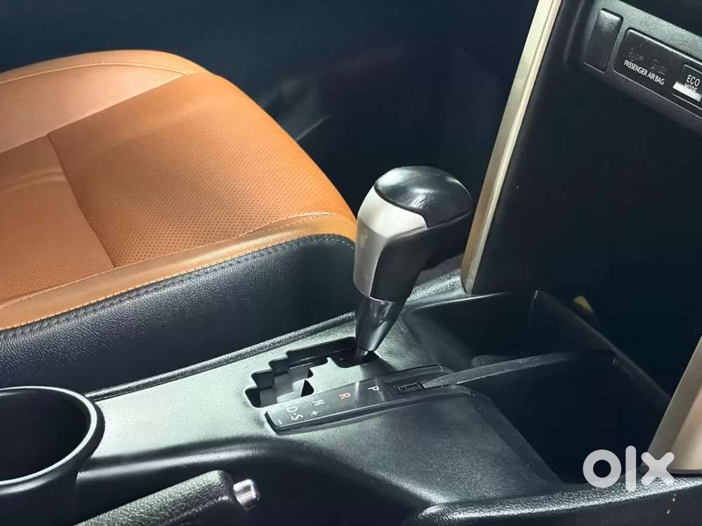 Toyota Innova Crysta [2020-ongoing] 2.4 Zx 7 Str, 2020, Diesel
