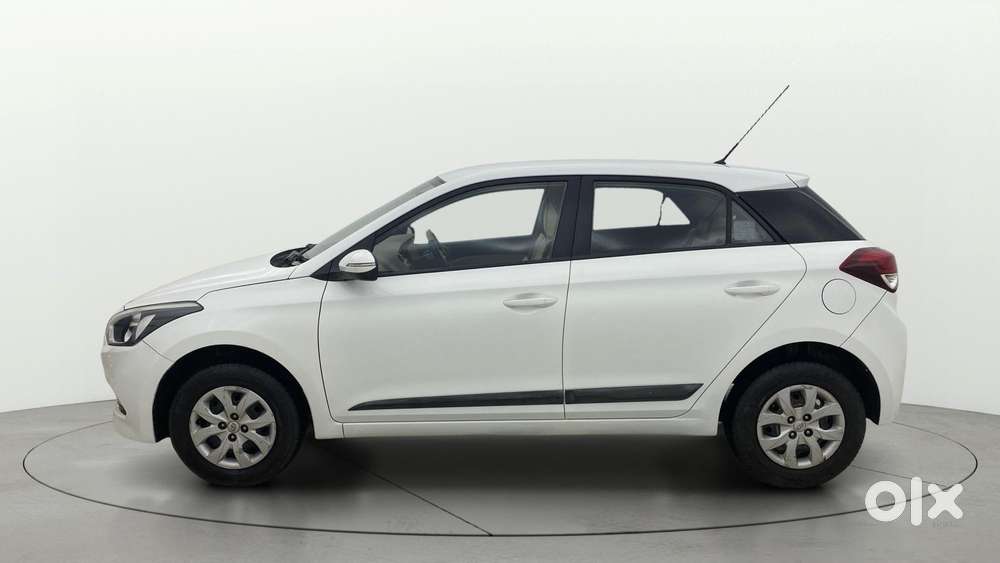 Hyundai Elite i20 Sportz 1.4, 2016, Diesel