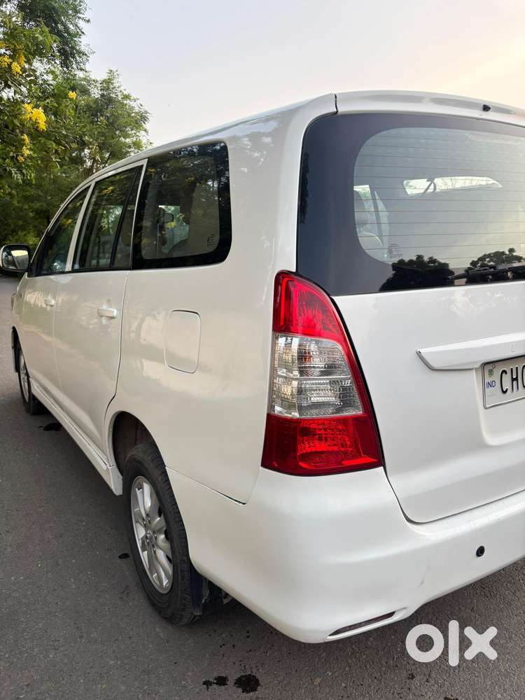 Toyota Innova 2.5 G (diesel) 7 Seater, 2013, Diesel