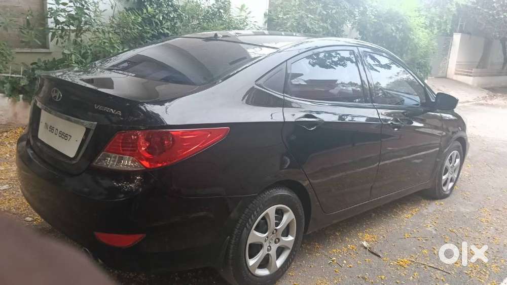 Hyundai Verna, 2011, Petrol