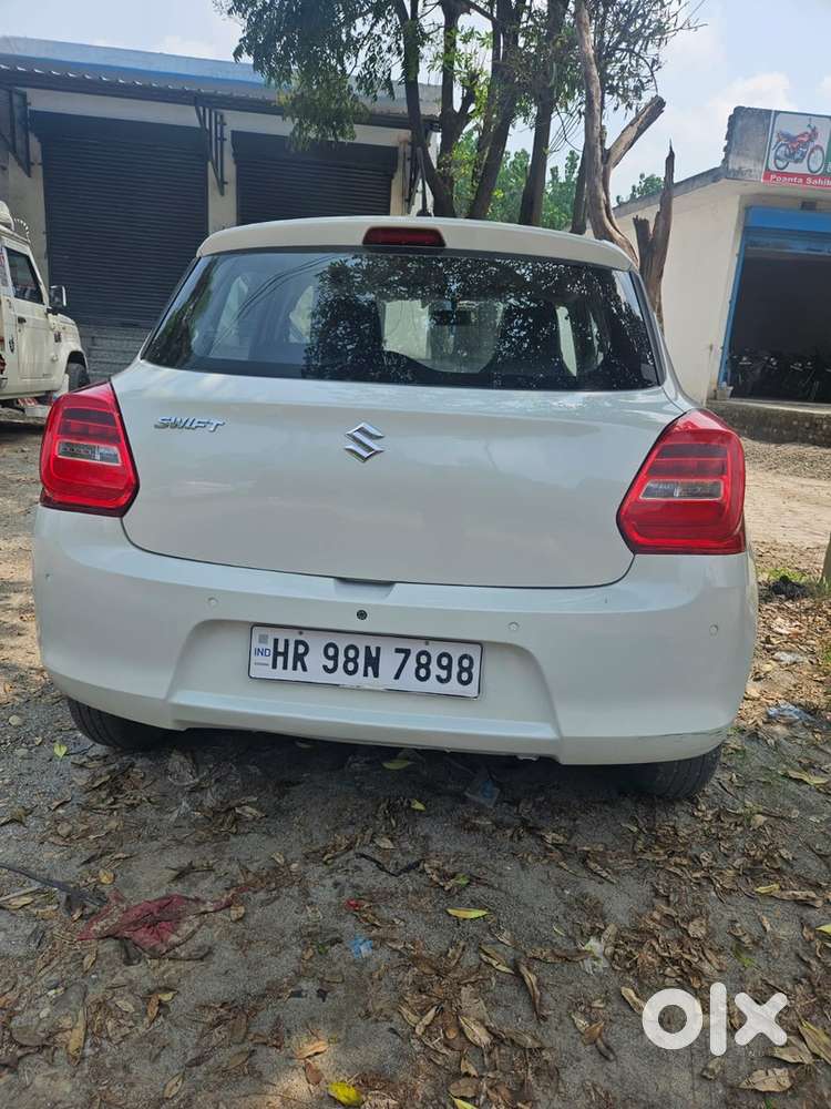 Maruti Suzuki Swift Lxi 2023/2024