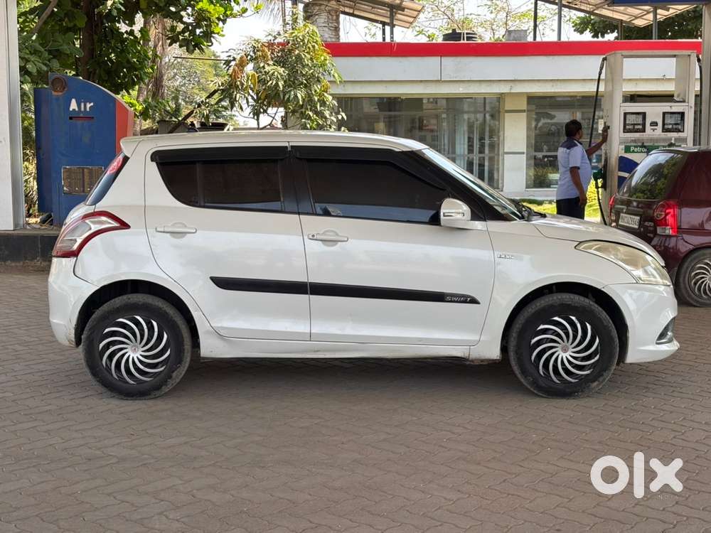 Maruti Suzuki Swift 2015 Diesel 107000 Km Driven