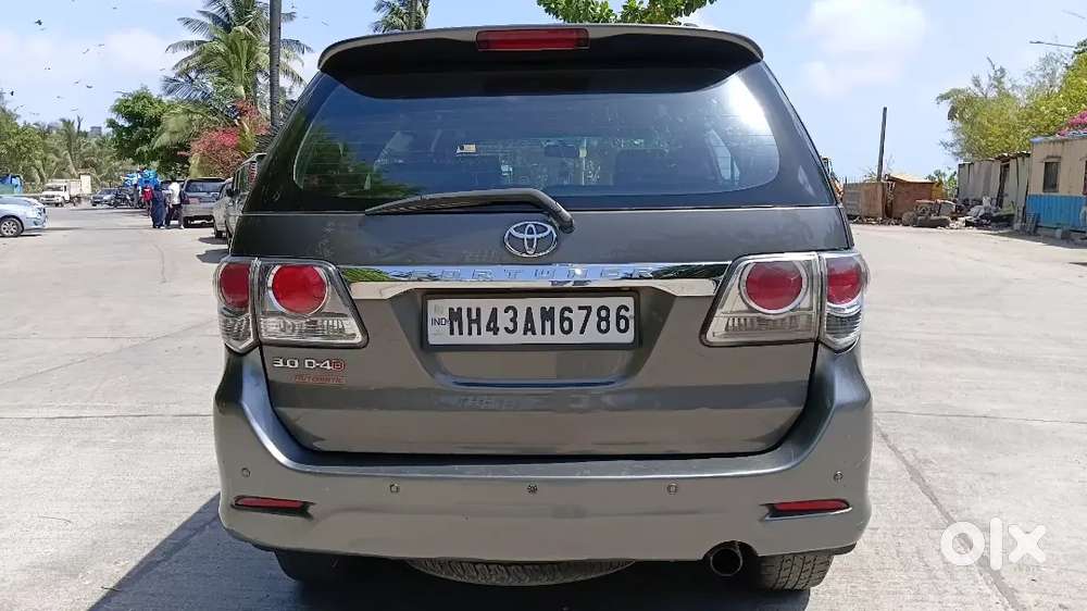 Toyota Fortuner 4x2 Automatic
