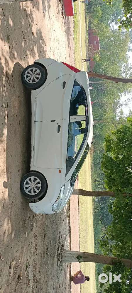 Hyundai Eon Magna + 2013