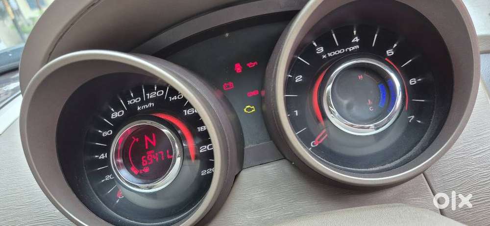 Mahindra Xuv500 W8, 2014, Diesel