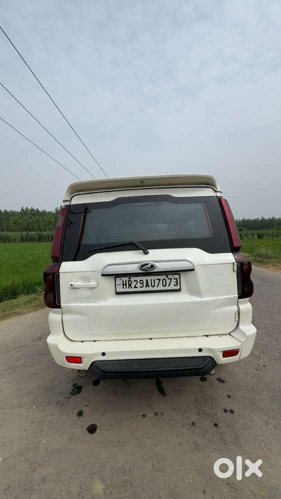 Mahindra Scorpio 2019 Diesel 1st