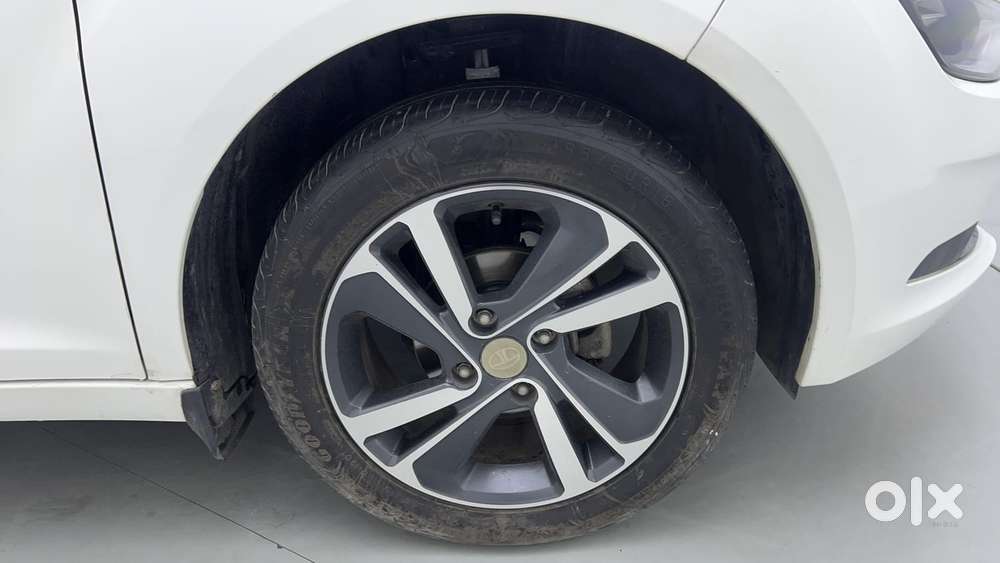 Tata Altroz 1.2 Xz Plus Petrol, 2022, Petrol