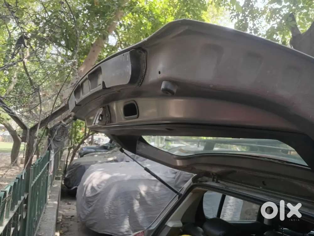 Maruti Suzuki Swift 2012 Cng & Hybrids 87880 Km Driven