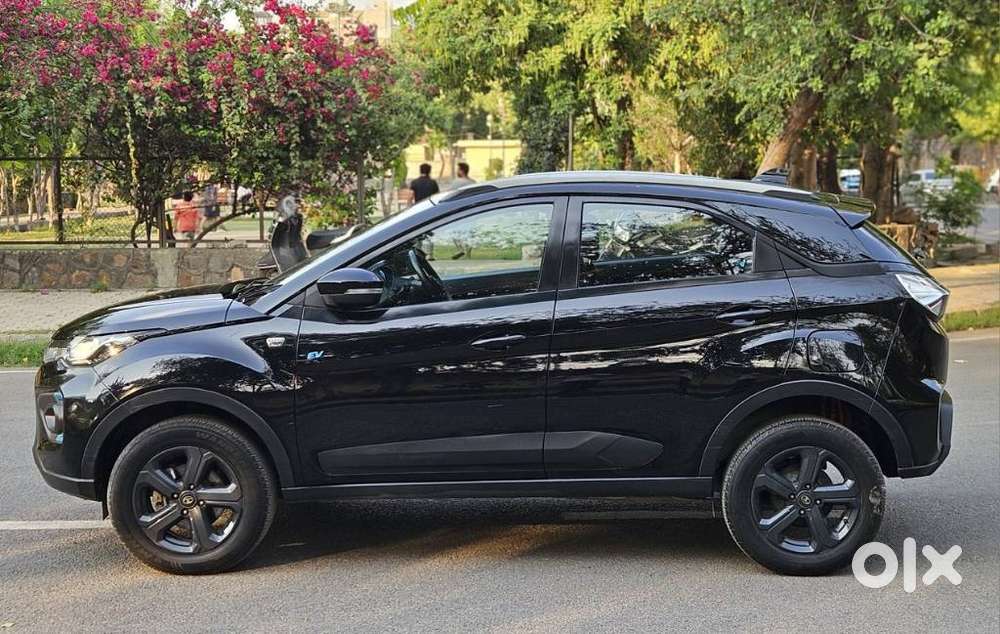 Tata Nexon Ev Xz Plus Dark Edition, 2022, Electric