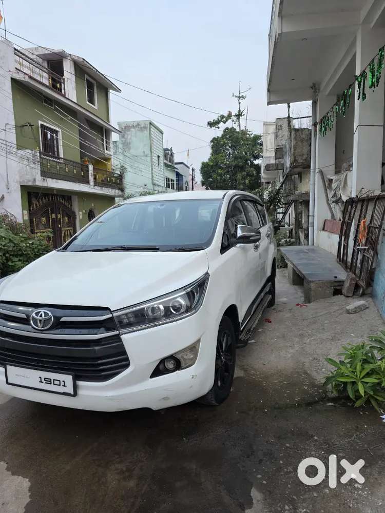 Toyota Innova Crysta 2017 Last Month