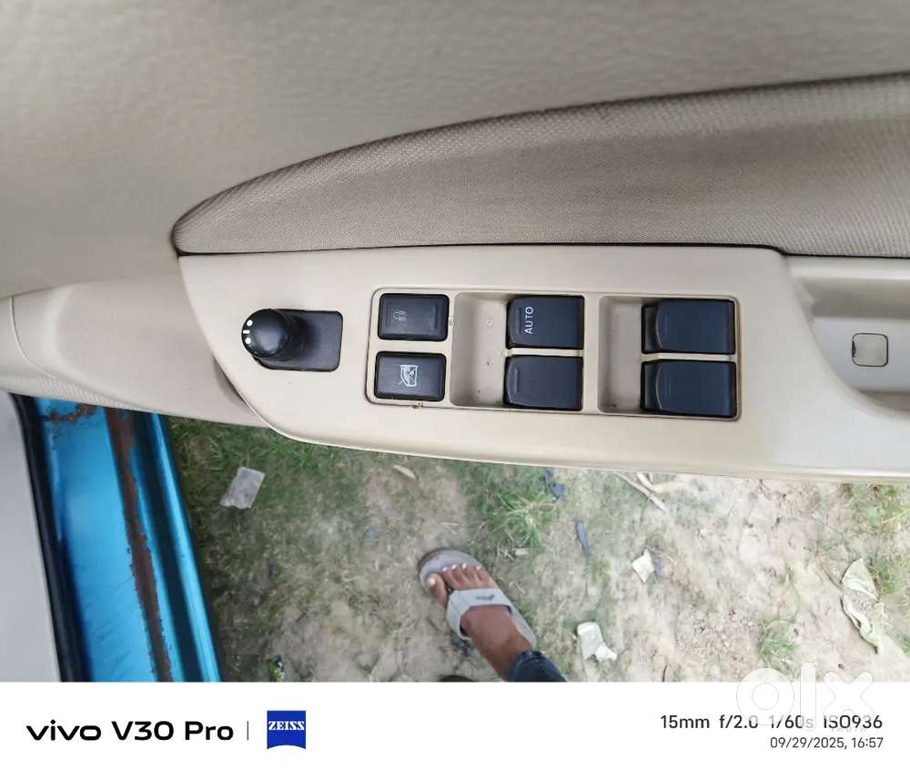 Maruti Suzuki Swift Dzire 2012 Petrol Well Maintained