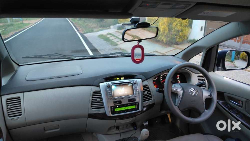 Toyota Innova 2.5 Vx (diesel) 7 Seater, 2013, Diesel