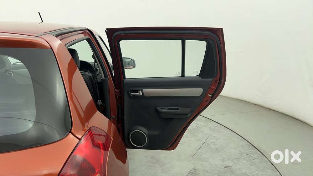 Maruti Suzuki Swift 2004-2010 Vxi Bsiv, 2011, Petrol