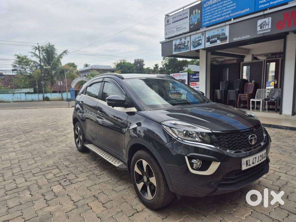 Tata Nexon 1.2 Revotron Xza Plus (o) Amt, 2019, Petrol