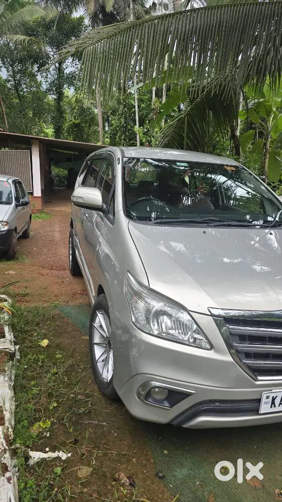 Toyota Innova 2015 Diesel 152000 Km Driven
