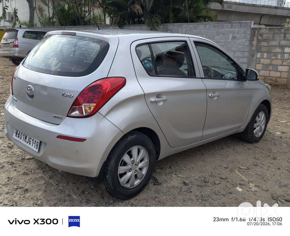 Hyundai I20 Sportz Option 1.4 Crdi, 2012, Diesel