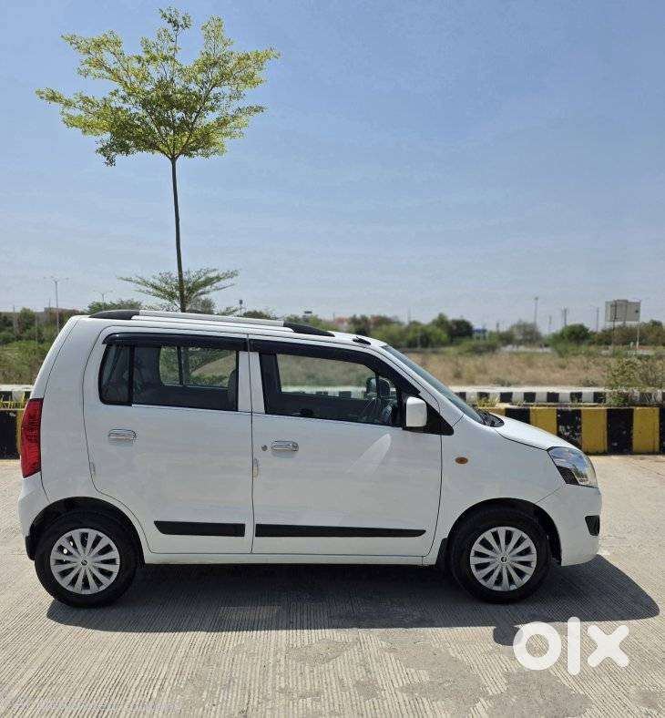 Maruti Suzuki Wagon R 1.0 2015-2019 Vxi Amt, 2016, Petrol