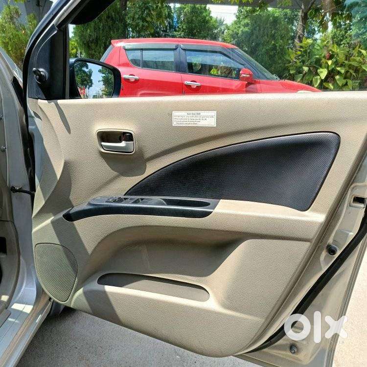Maruti Suzuki Celerio 1.0 Vxi Amt, 2014, Petrol