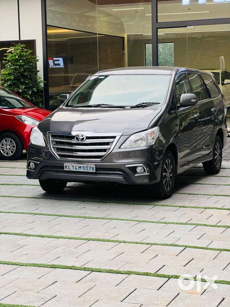 Toyota Innova 2.5 V 7 Str, 2012, Diesel