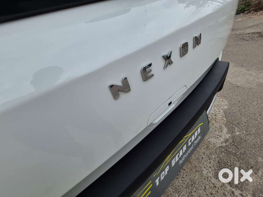 Tata Nexon 1.2 Revotron Xz Plus (s), 2023, Petrol
