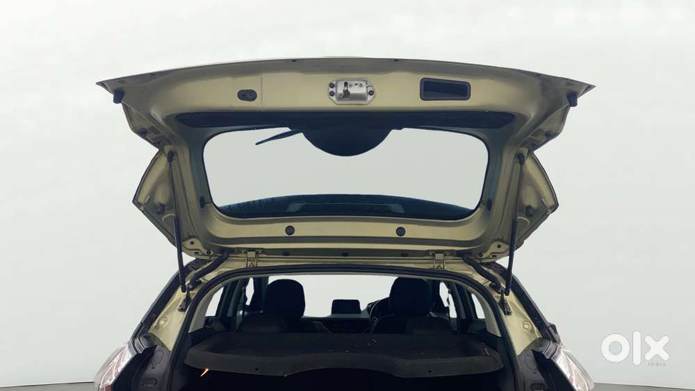 Tata Nexon 1.2 Revotron Xz Plus Premium, 2022, Petrol