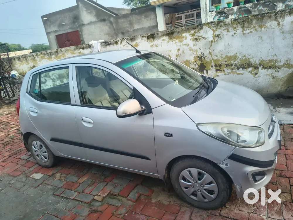 Hyundai I10 Sportz 2012