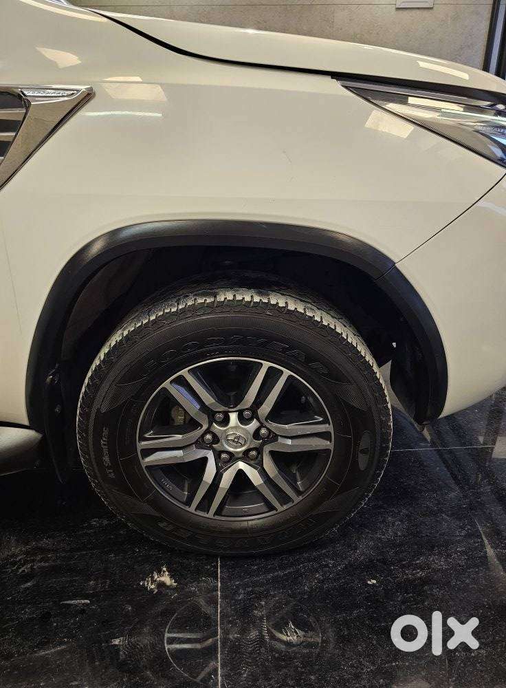 Toyota Fortuner 4x2 At 2.8 Diesel, 2018, Diesel