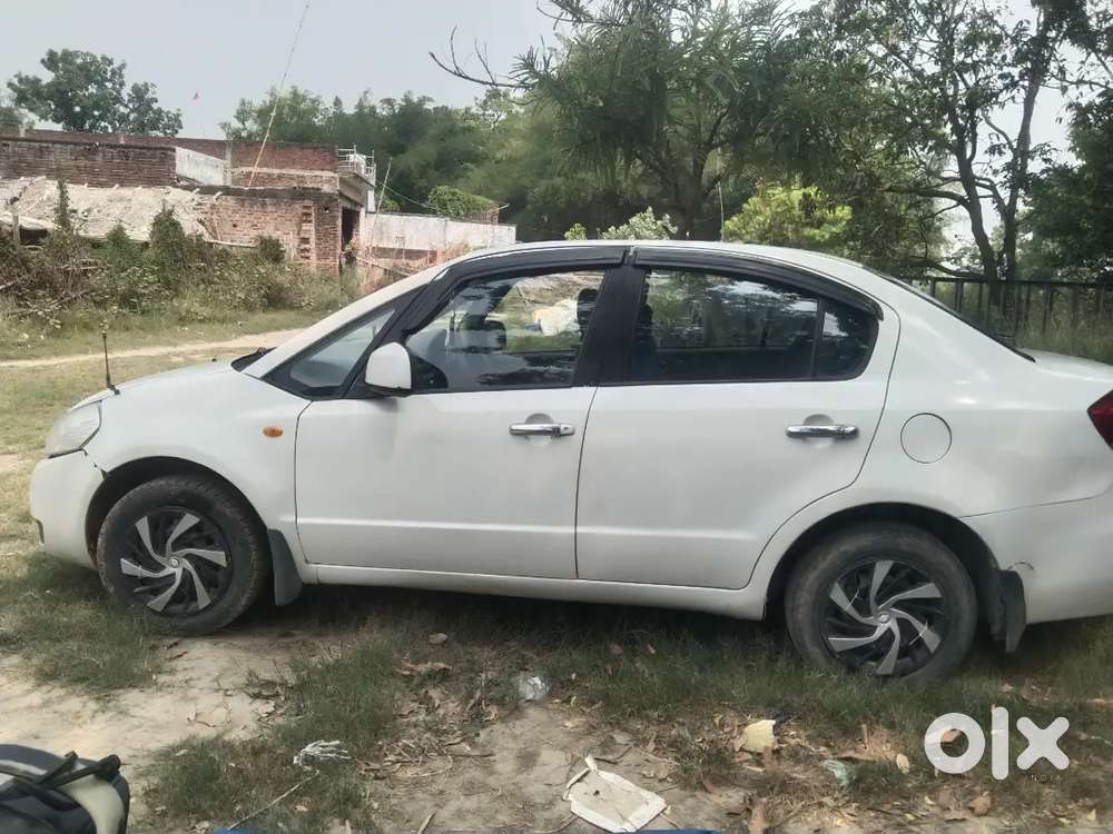 Maruti Suzuki Swift 2012